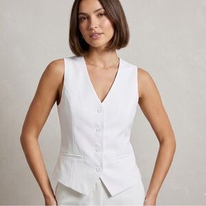 NWOT White vest, V-neck, button closure, pointy front hem, lined, S/M